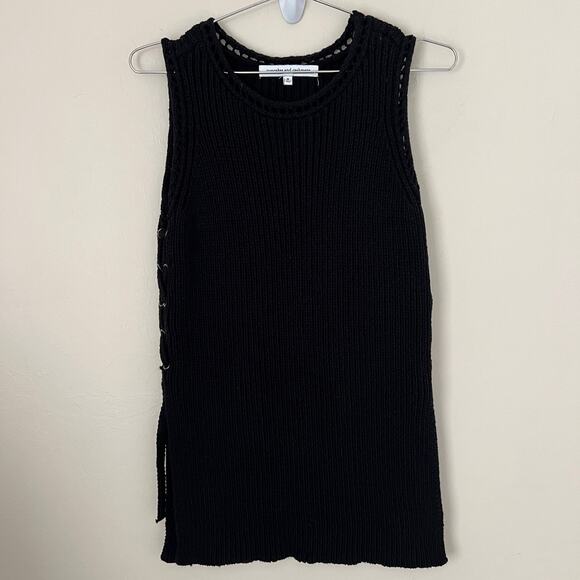 Cupcakes and Cashmere Black Knit Crewneck Sleeveless Sweater Size S - Picture 1 of 11